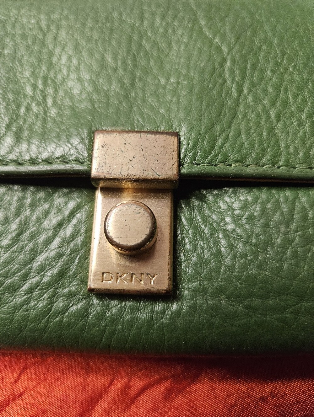 DKNY Vintage Green Pebbled Leather Snap-Flap Wallet With Minor Imperfections - Picture 3 of 11